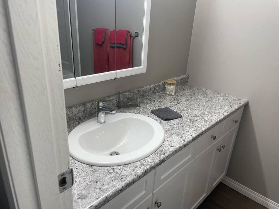 Wonderful 2-Bedroom Apartment カムローズ エクステリア 写真