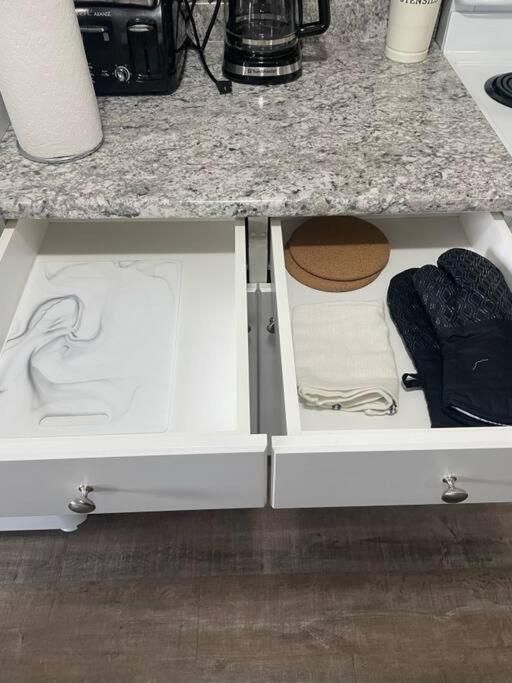 Wonderful 2-Bedroom Apartment カムローズ エクステリア 写真